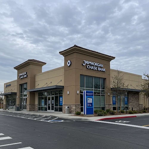 JPMorgan Chase Bank Branch Location in Bakersfield, California